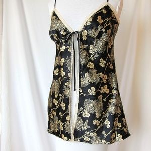 Vintage VS Fly Away Babydoll with match. g-string